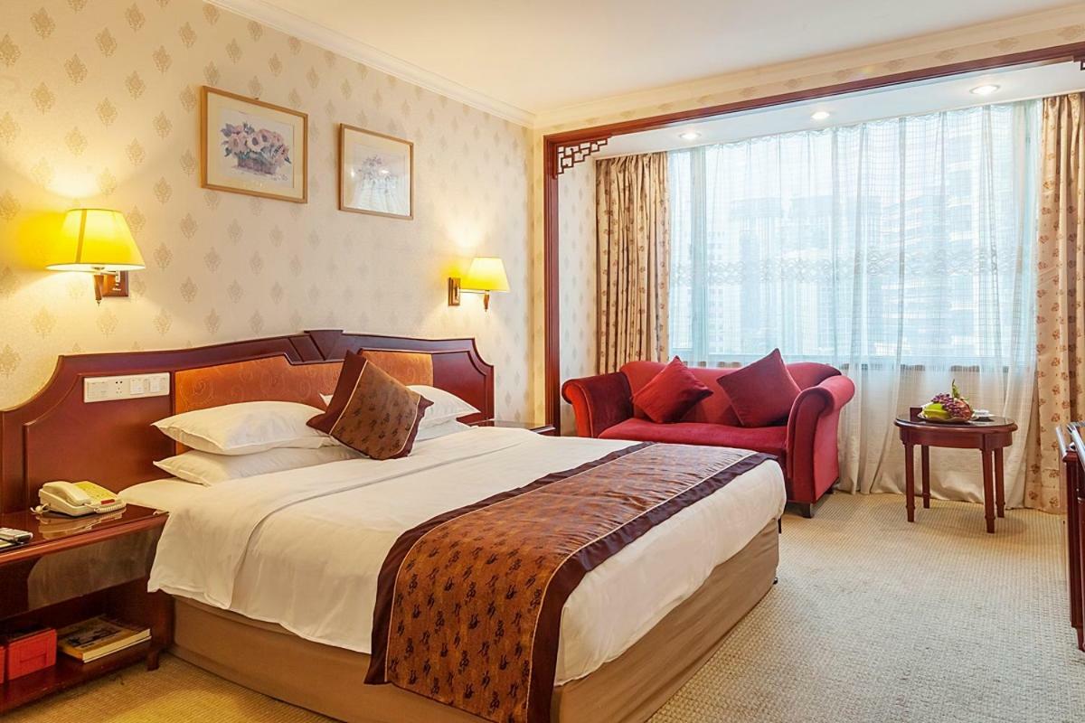 Xiamen Huaqiao Hotel Экстерьер фото