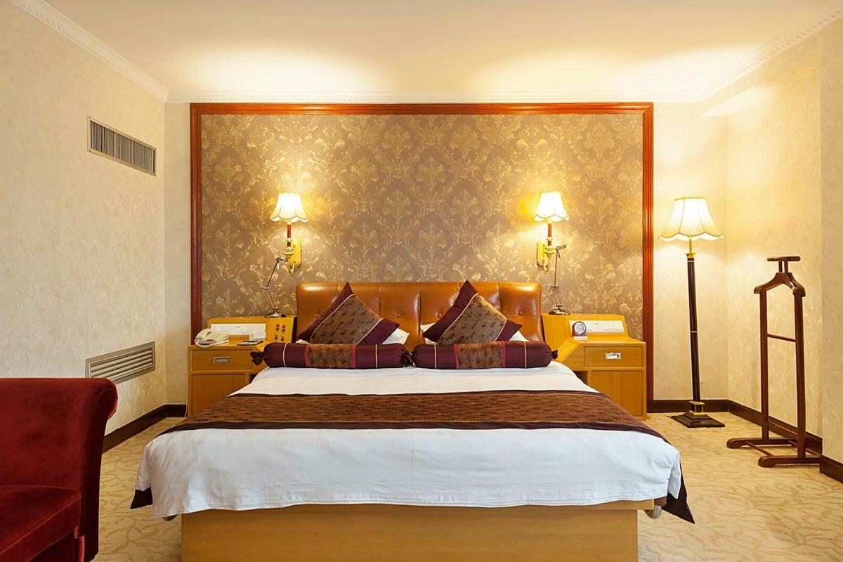 Xiamen Huaqiao Hotel Экстерьер фото
