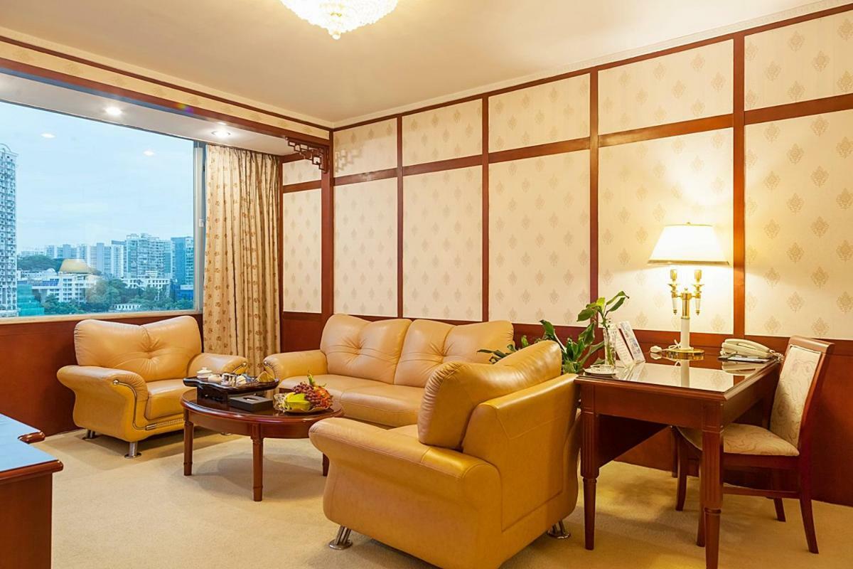 Xiamen Huaqiao Hotel Экстерьер фото