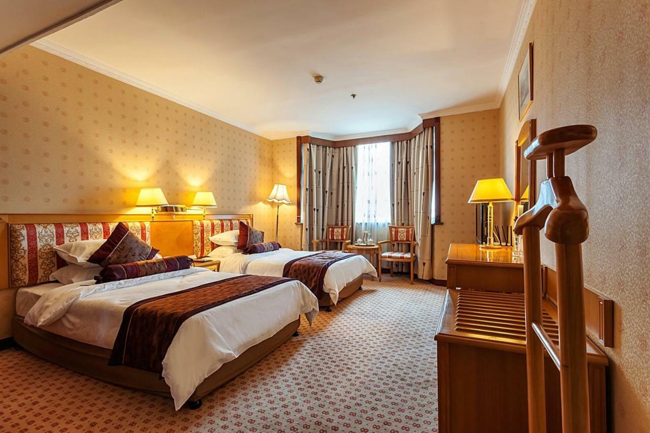 Xiamen Huaqiao Hotel Экстерьер фото